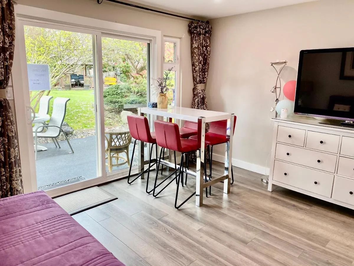 Xanadu 世外桃源 Villa Tsawwassen